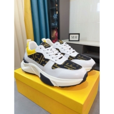 Fendi Low Shoes